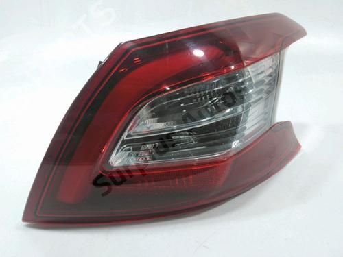 Used Right taillight Right taillight PEUGEOT 308 II (LB_, LP_, LW_, LH_, L3_) 1.2 THP 130 (131 hp) 33867878 33867878