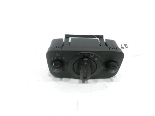 Used Headlight switch Headlight switch FORD FIESTA VI (CB1, CCN) 1.4 TDCi (68 hp) 37768471 37768471