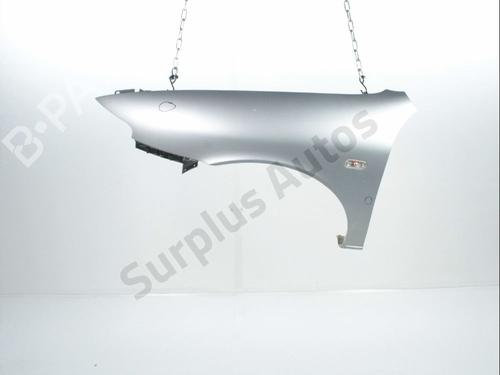 Used Left front fenders SEAT LEON (1M1) 1.9 TDI (110 hp) 28236065