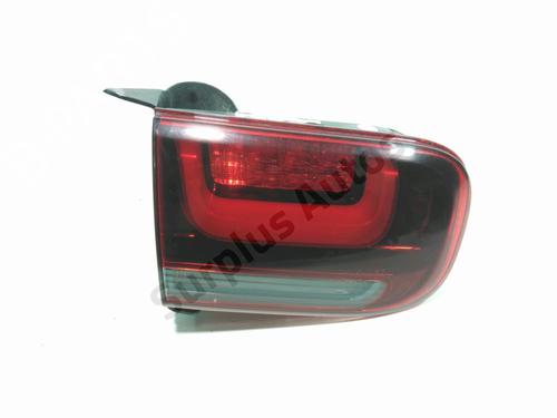 left-tailgate-light-citroen-c4-cactus-2014-33034855 main image