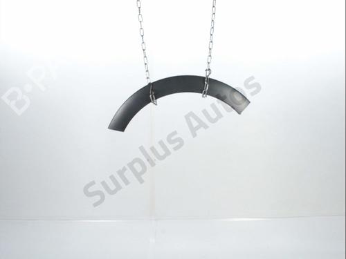 Used Rear left wheel arch trim CITROËN C3 III (SX) 1.2 THP 110 (SXHNPS, SXHNZT, SXHNZ6) (110 hp) 29553286