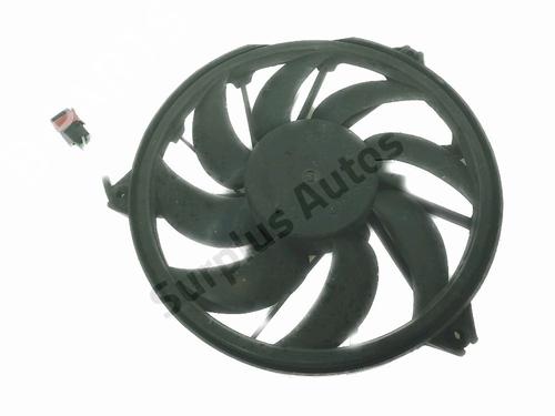 Used Radiator fan Radiator fan 37167563 37167563