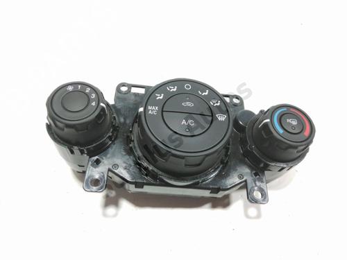 Commande Chauffage FORD ECOSPORT 1.0 EcoBoost (125 hp) 31986436