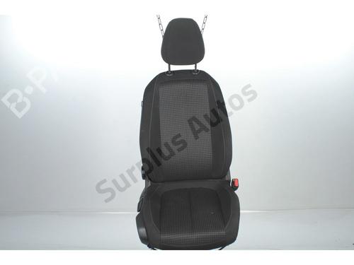 Sæde højre fortil Sæde højre fortil PEUGEOT 308 II (LB_, LP_, LW_, LH_, L3_) 1.2 THP 110 (110 hp) 35893701 35893701