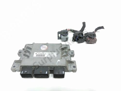 Used Engine control unit (ECU) RENAULT CLIO III (BR0/1, CR0/1) 1.2 16V (103 hp) 28221070