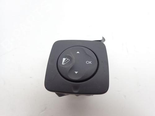 Used Left front window switch Left front window switch 37777980 37777980