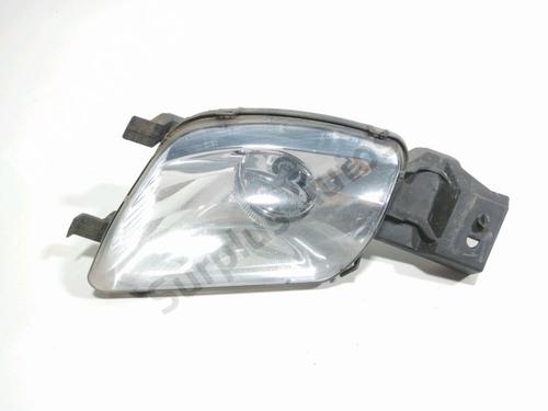 right-front-fog-light-peugeot-308-sw-i-4e_-4h_-2007-2008-2009-2010-2011-2012-2013-2014-34713090 main image