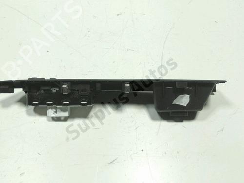 Left front window switch OPEL CORSA F (P2JO) 1.2 (68) | BP38981344I27 - Image 2