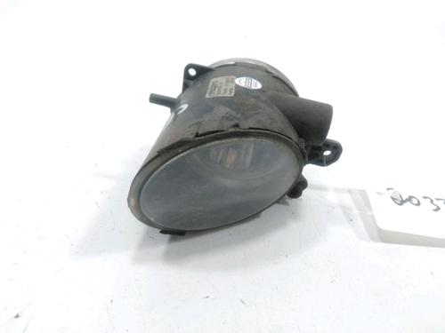 Used Left front fog light VOLVO V70 III (135) 2.4 D (163 hp) 31004656
