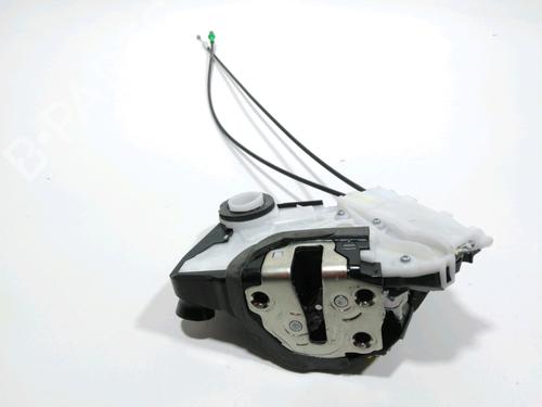 Used Front left lock TOYOTA YARIS (_P13_) 1.5 Hybrid (NHP130_, NHP130) (101 hp) 28248080