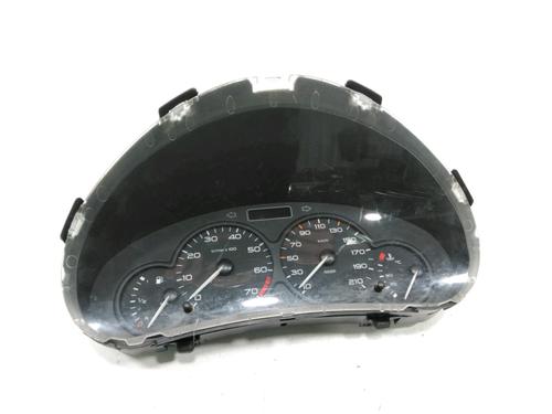 Used Instrument cluster PEUGEOT 206 Hatchback (2A/C) 1.4 i (75 hp) 30991074