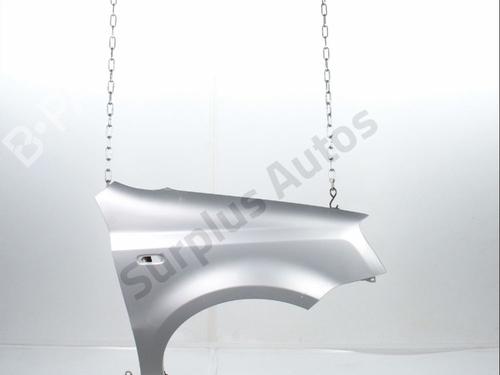 Used Right front fenders Right front fenders 38980818 38980818