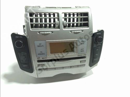 radio-toyota-yaris-_p9_-2005-2006-2007-2008-2009-2010-2011-2012-2013-2014-36183011 main image