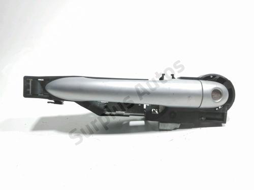 front-left-exterior-door-handle-renault-clio-iii-br01-cr01-2005-2006-2007-2008-2009-2010-2011-2012-2013-2014-37681328 main image
