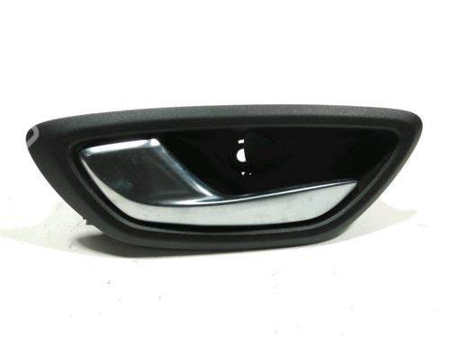 Venstre bagtil invendig håndtag RENAULT MEGANE IV Hatchback (B9A/M/N_) 1.5 dCi 110 (B9A3) (110 hp) 28252600