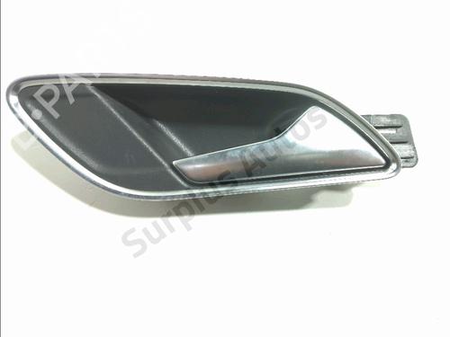 Used Front right interior door handle AUDI Q3 (8UB, 8UG) 2.0 TDI (140 hp) 32488551