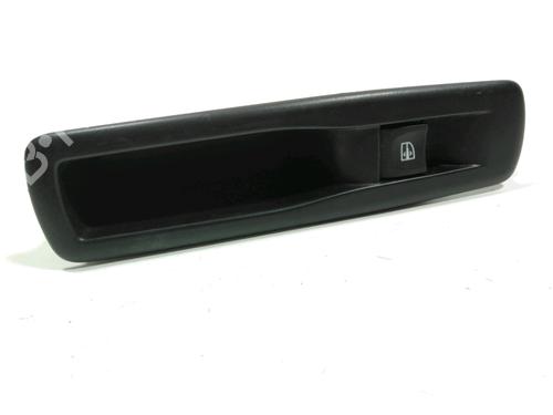 Used Right rear window switch RENAULT MEGANE III Hatchback (BZ0/1_, B3_) 1.5 dCi (BZ09, BZ0D, BZ1W, BZ29, BZ14) (110 hp) 28249944