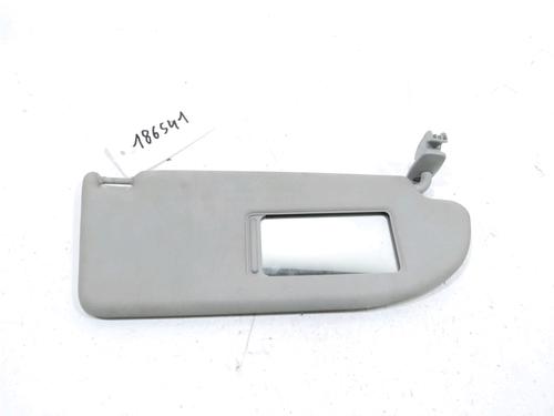 Used Right sun visor Right sun visor 37784623 37784623