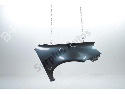 Used Right front fenders Right front fenders VW GOLF V (1K1) 1.9 TDI (105 hp) 33646709 33646709