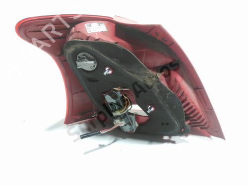 Right taillight TOYOTA YARIS (_P9_) 1.4 D-4D (NLP90_, NLP90R) | BP28269109C35 