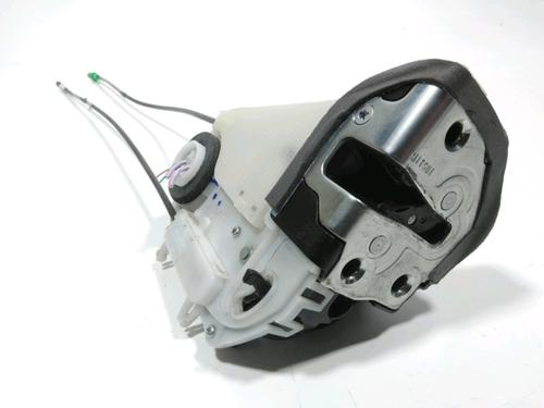 Used Rear right lock TOYOTA YARIS (_P13_) 1.4 D (NLP130_, NLP130) (90 hp) 28254477