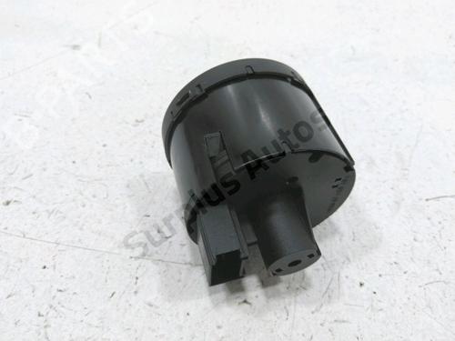 Headlight switch VW GOLF PLUS V (5M1, 521) 1.9 TDI | BP30990424I24