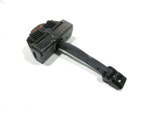 hingedoor-check-strap-bmw-5-e60-2001-2002-2003-2004-2005-2006-2007-2008-2009-2010-37777763 main image