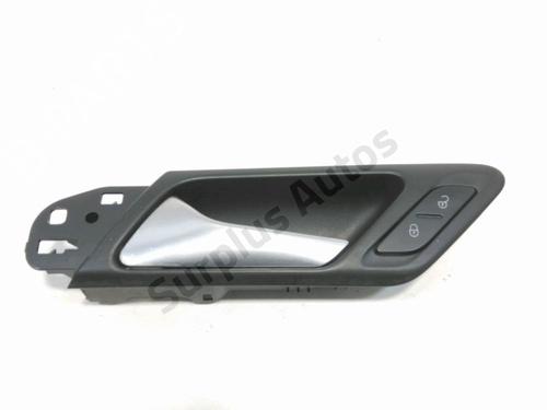 Used Front left interior door handle VW GOLF VI (5K1) 1.6 TDI (105 hp) 32260901