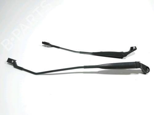 Used Front windshield wiper arm FORD KA (RU8) 1.2 (69 hp) 28271678