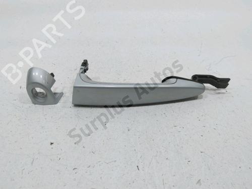 front-left-exterior-door-handle-bmw-1-f20-2011-2012-2013-2014-2015-2016-2017-2018-2019-30995904 main image