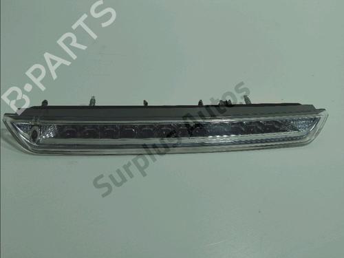 third-brake-light-peugeot-308-sw-ii-lc_-lj_-lr_-lx_-l4_-2014-2015-2016-2017-2018-2019-2020-2021-32356611 main image
