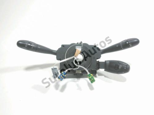 Used Steering wheel controls PEUGEOT 206 Hatchback (2A/C) 1.4 16V (88 hp) 31635778
