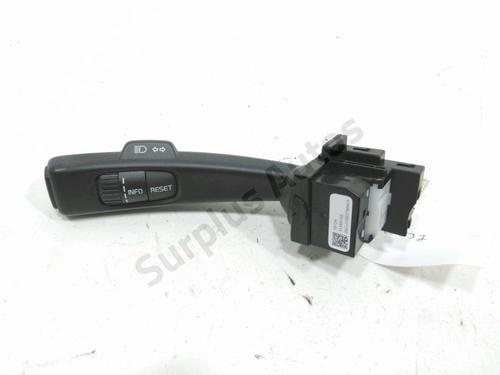 Used Headlight switch Headlight switch VOLVO XC70 II (136) 2.4 D (175 hp) 30989197 30989197