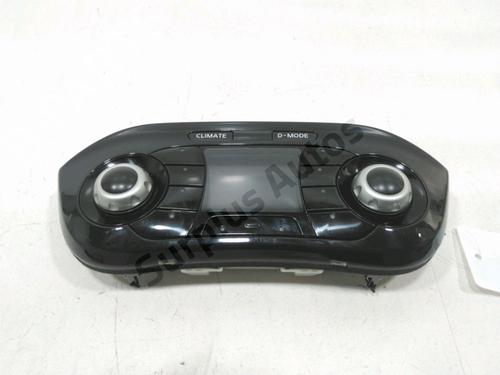 Used Climate control NISSAN JUKE (F15) 1.5 dCi (110 hp) 30988851