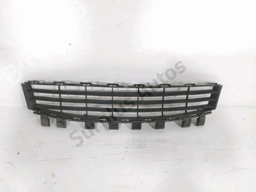 grille-renault-megane-ii-bm01_-cm01_-2001-2002-2003-2004-2005-2006-2007-2008-2009-2010-2011-2012-30993092 main image