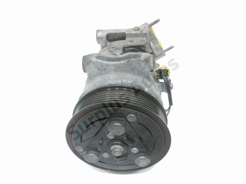 Used AC compressor AC compressor PEUGEOT 308 III (FB_, FH_, FP_, F3_, FM_) PureTech 130 (FPHNSL, FPHNST) (131 hp) 33231075 33231075