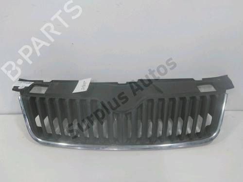 Used Grille Grille SKODA ROOMSTER (5J7) 1.6 TDI (90 hp) 36402600 36402600