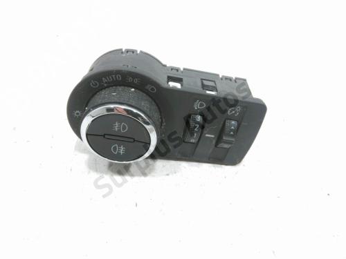 Used Headlight switch Headlight switch OPEL MOKKA / MOKKA X (J13) 1.7 CDTI (_76) (131 hp) 37768480 37768480