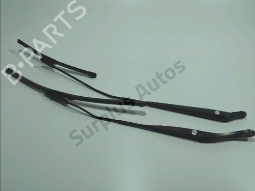 Used Front windshield wiper arm Front windshield wiper arm 36593617 36593617
