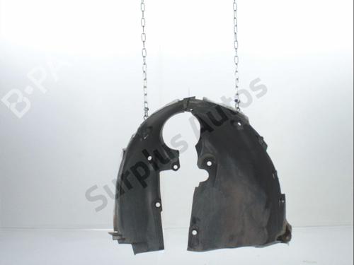 Used Wheel arch RENAULT CAPTUR II (HF_) TCe 100 (HFMT) (101 hp) 32402139