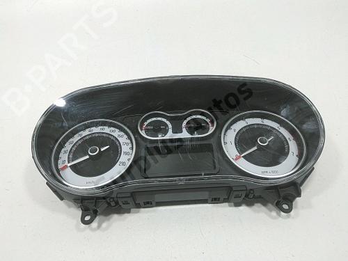 Used Instrument cluster Instrument cluster FIAT 500L (351_, 352_) 1.6 D Multijet (199LYD1B) (105 hp) 40620687 40620687