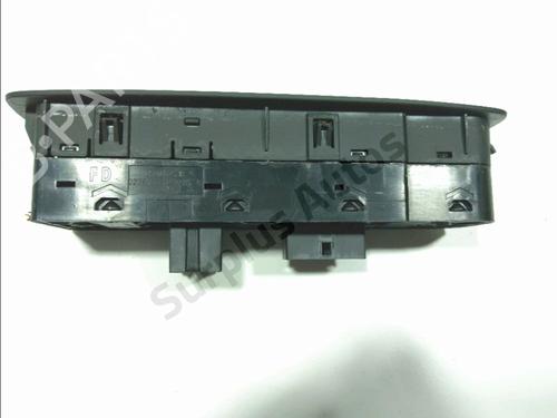Left front window switch RENAULT MEGANE IV Hatchback (B9A/M/N_) 1.2 TCe 100 (B9MS) | BP32843179I27 - Image 4