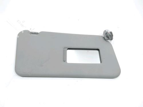 Used Right sun visor Right sun visor 37784676 37784676
