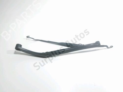 Used Front windshield wiper arm HYUNDAI KONA (OS, OSE, OSI) 1.6 CRDi e-VGT (136 hp) 28272239