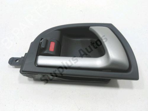 Høyre foran invendig håndtak Høyre foran invendig håndtak HYUNDAI SANTA FÉ II (CM) 2.2 CRDi GLS 4x4 (150 hp) 37585626 37585626