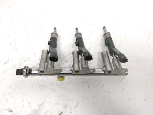 Used Injection rail DS DS 3 Convertible (SB_) 1.2 THP 110 (110 hp) 28221250