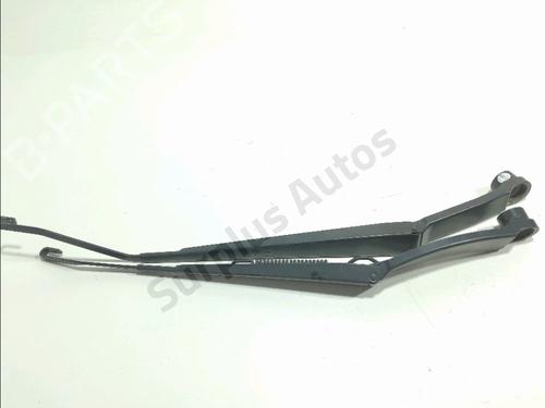 front-windshield-wiper-arm-toyota-gt-86-coupe-zn6_-2012-37066208 main image