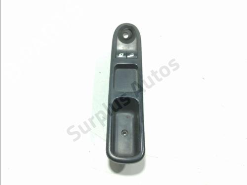 Used Left front window switch Left front window switch PEUGEOT 207 (WA_, WC_) 1.4 HDi (68 hp) 40464906 40464906