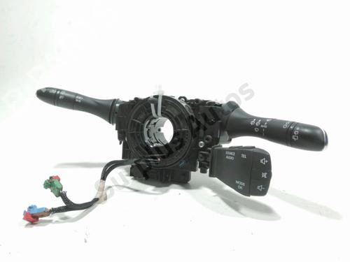 Commandes au volant Commandes au volant RENAULT MEGANE IV Hatchback (B9A/M/N_) 1.5 dCi 110 (B9A3) (110 hp) 34262460 34262460