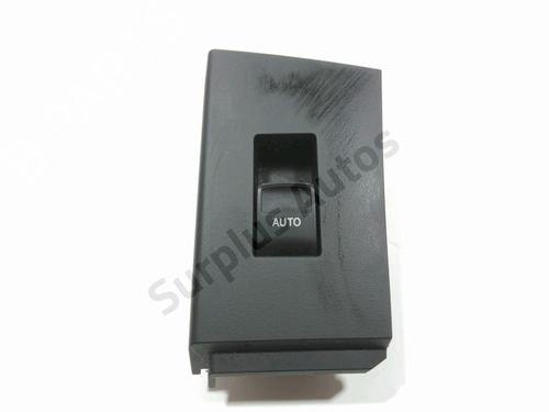 Right rear window switch TOYOTA AURIS (_E18_) 1.8 Hybrid (ZWE186_, ZWE186R) | BP28249983I28 
